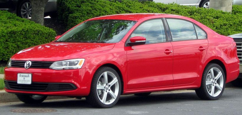 Радиатор кондиционера Volkswagen Jetta от 2010г. с двигателями 1.2 1.4 1.6 1.8 2.0 2.5