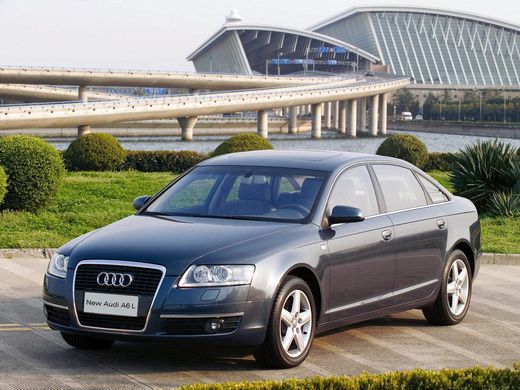 Масляний радіатор AUDI A3, А4 B7, А6 C6 від 2003г, c двигуном 2,0 TFSI (Теплобличник Ауді А4 б7, А6 С6)