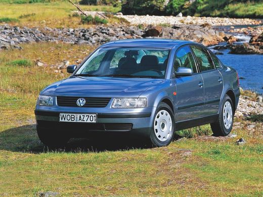 Радиатор интеркулера Volkswagen PASSAT B5 от 2000г с двигателями 1.9 2.0, Интеркулер audi passat