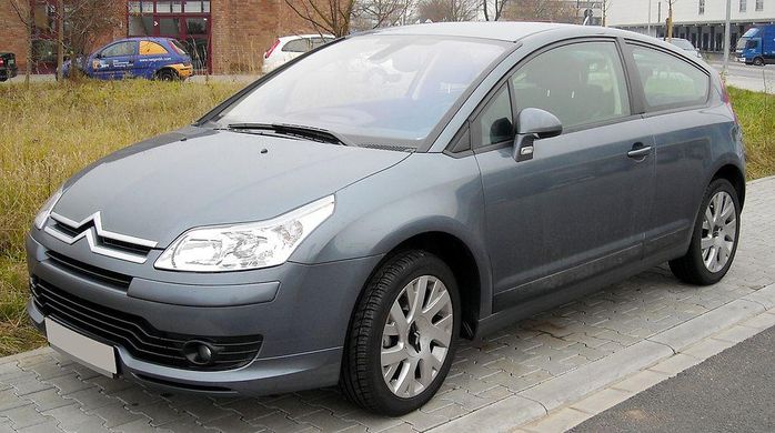 Радіатор пічки Citroen C4 від 2004 року з двигунами 1.4 1.6 2.0, Радіатор пічки на Сітроен